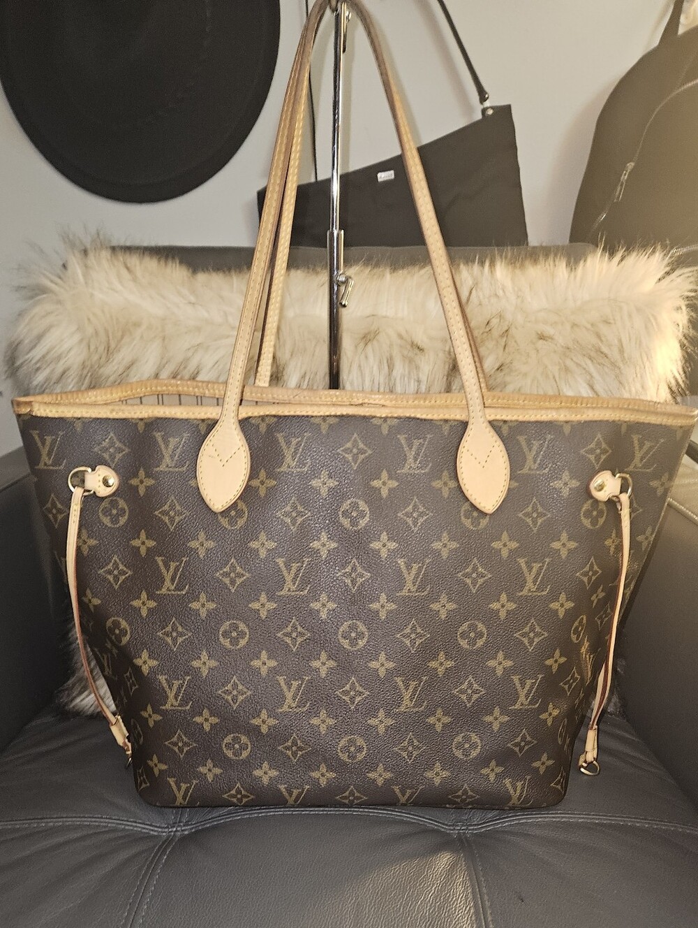 Louis Vuitton Monogram Neverfull MM W/ Complimentary Wallet - Picture 1 of 13
